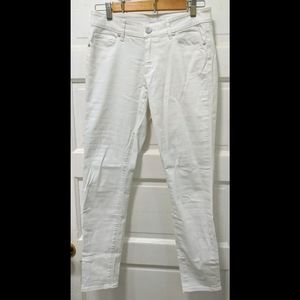 LOFT White Curvy Skinny Jeans